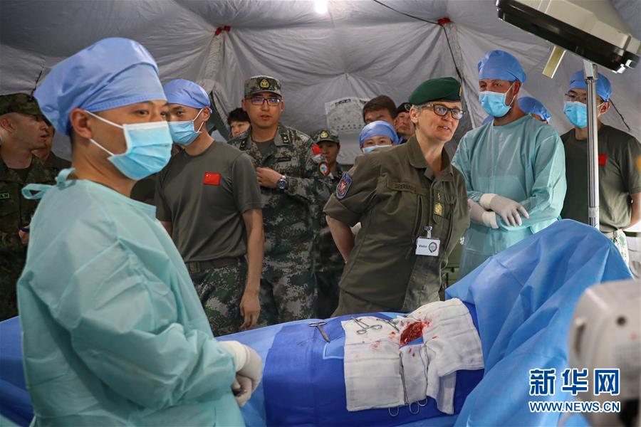 (國際)(3)多國軍官觀摩中德“聯(lián)合救援-2019”衛(wèi)勤實(shí)兵聯(lián)合演習(xí)