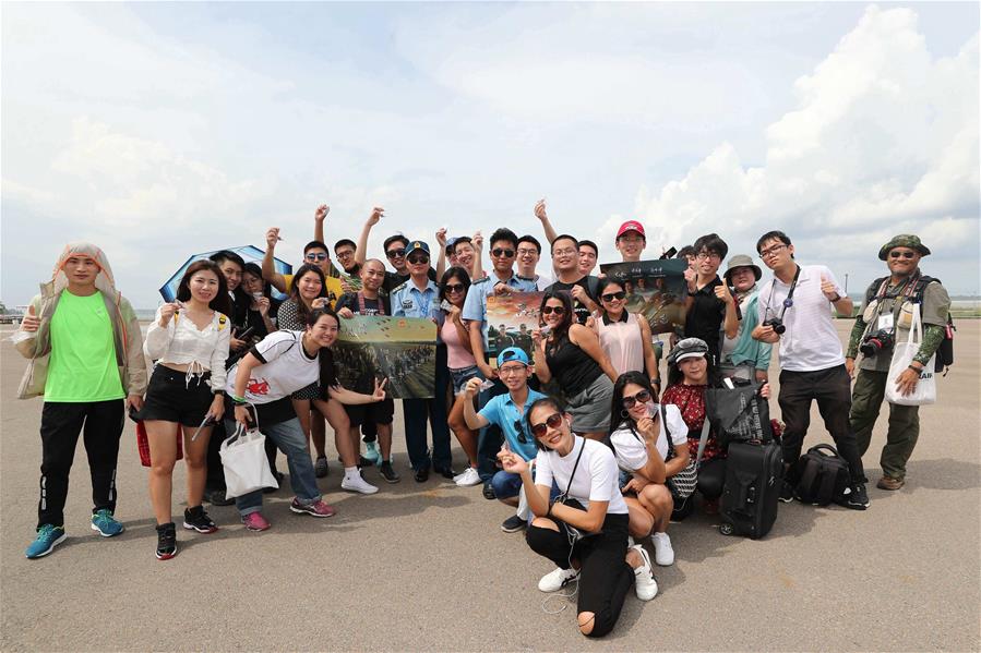 （聚焦疫情防控&middot;圖文互動）（2）運-20&ldquo;硬核機票&rdquo;為啥走紅走心？ &mdash;&mdash;探尋空軍的戰(zhàn)&ldquo;疫&rdquo;故事