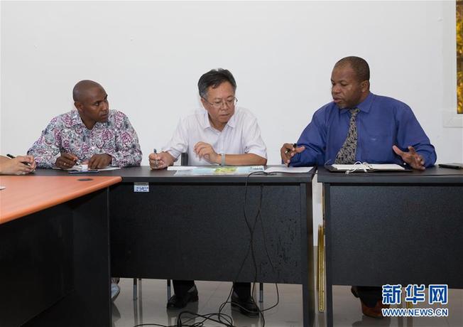 （新華全媒頭條&middot;世界防治瘧疾日&middot;圖文互動）（1）&ldquo;月亮之國&rdquo;的驅魔人&mdash;&mdash;記非洲抗瘧戰場上的廣東團隊