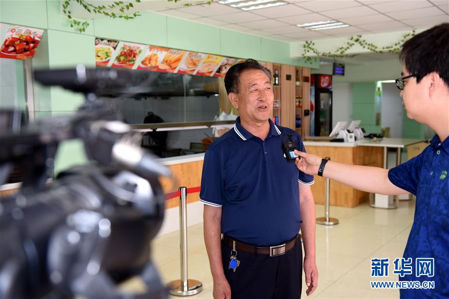 （新華全媒頭條&middot;圖文互動）（11）發(fā)揮自身優(yōu)勢 奮力走在前列&mdash;&mdash;習近平總書記在山東考察回訪記