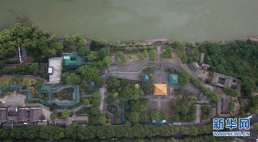 （大江奔流&mdash;&mdash;來自長江經濟帶的報道&middot;圖文互動）（11）登岳陽樓，又見&ldquo;浩浩湯湯&rdquo;