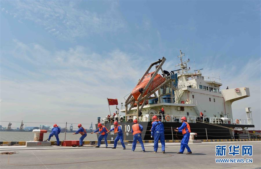 （大江奔流&mdash;&mdash;來自長江經濟帶的報道&middot;新華全媒頭條&middot;圖文互動）（4）打造經濟高質量發展的強勁引擎&mdash;&mdash;深入推動長江經濟帶發展述評