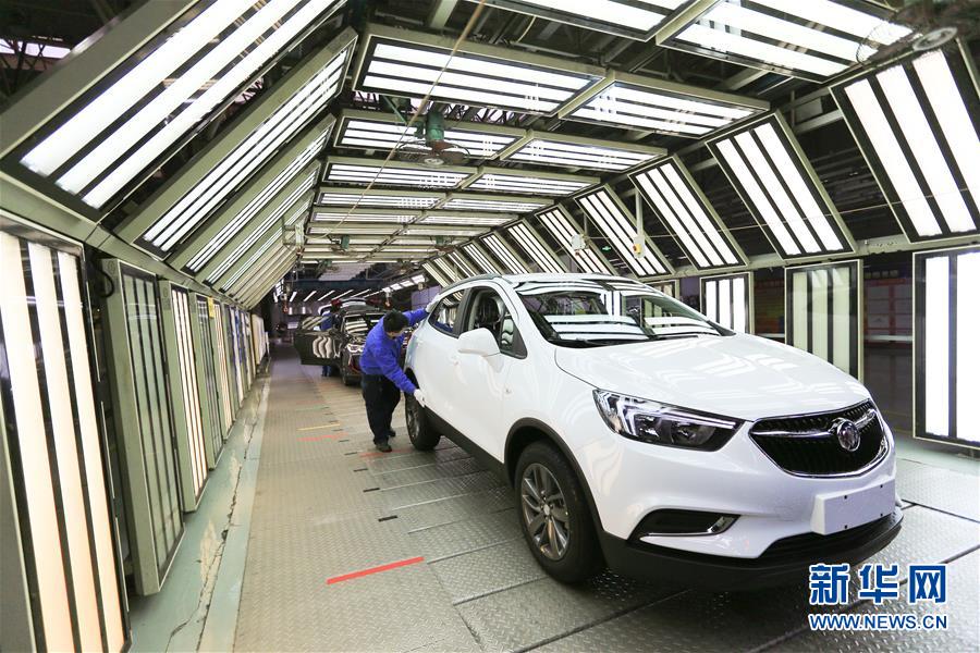 （百城百縣百企調研行&middot;圖文互動）（3）&ldquo;藍鯨1號&rdquo;從這里駛出&mdash;&mdash;山東煙臺崛起制造業高地