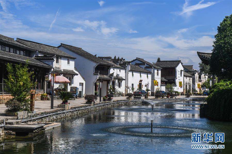 （在習(xí)近平新時代中國特色社會主義思想指引下&middot;慶祝改革開放40周年）（新華全媒頭條&middot;圖文互動）（6）在改革開放大潮中砥礪奮進(jìn)&mdash;&mdash;新時代踐行新發(fā)展理念紀(jì)行