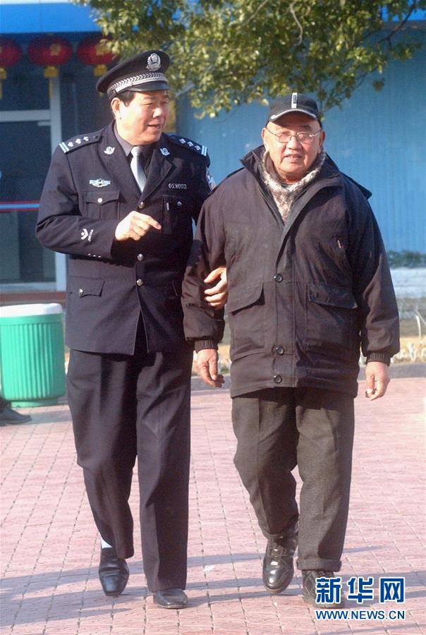 （改革先鋒風(fēng)采·圖文互動）（3）邱娥國：串百家門，認(rèn)百家人，知百家情，辦百家事 
