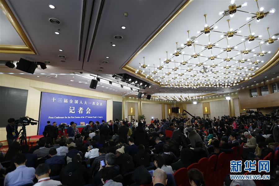 （兩會&middot;新華網）（5）外交部部長王毅答記者問