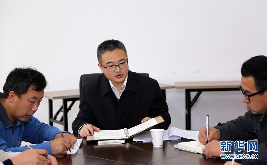 （新華全媒頭條·愛(ài)國(guó)情 奮斗者·圖文互動(dòng)）（5）致敬，為祖國(guó)獻(xiàn)身的英雄！