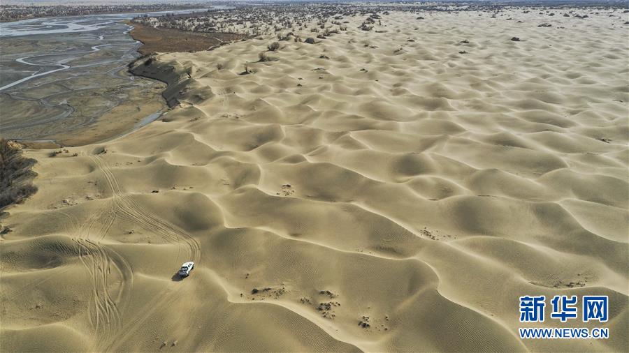 （新華全媒頭條&middot;圖文互動）（1）一步千年，&ldquo;最后的沙漠部落&rdquo;遷入新家園