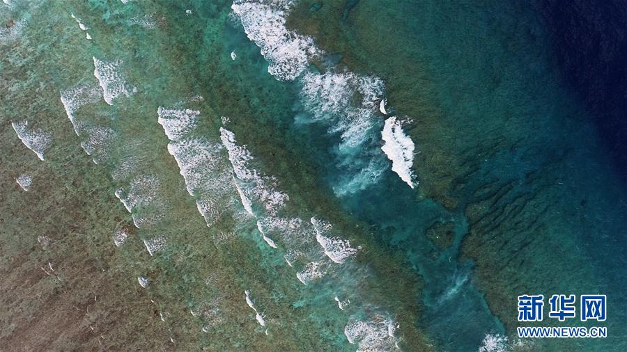 （壯麗70年&middot;奮斗新時(shí)代&middot;新華全媒頭條&middot;圖文互動(dòng)）（2）&ldquo;你在我的航程上，我在你的視線里&rdquo;&mdash;&mdash;走進(jìn)海軍西沙中建島官兵的五彩世界