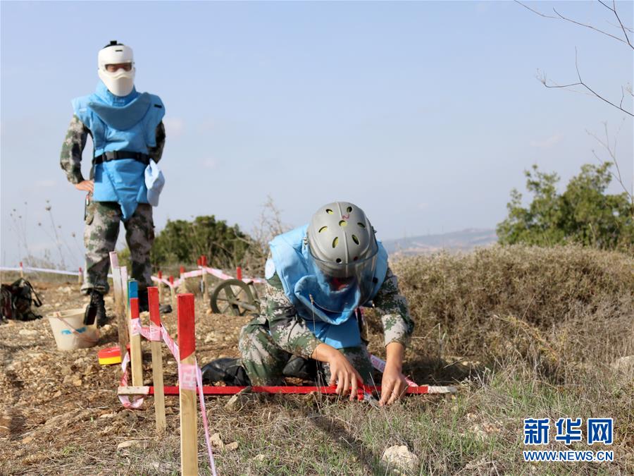 （新華全媒頭條·圖文互動）（12）沿著中國特色強軍之路闊步前進——黨中央、中央軍委領導推進國防和軍隊建設70年紀實