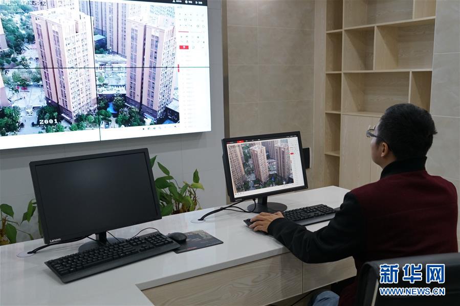 （在習近平新時代中國特色社會主義思想指引下&mdash;&mdash;新時代新作為新篇章&middot;總書記關切高質量發(fā)展&middot;圖文互動）（3）同一片家園，同一個夢想&mdash;&mdash;棚改區(qū)里的民生新事