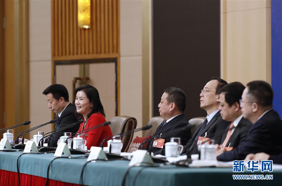 （兩會&middot;XHDW）（8）政協委員談優化營商環境、促進民營經濟高質量發展