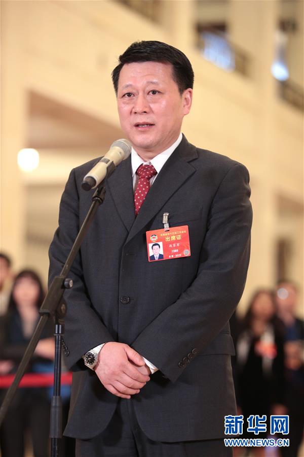 （兩會&middot;面對面）（3）全國政協(xié)委員接受采訪