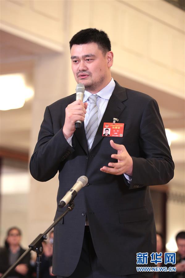 （兩會(huì)&middot;面對(duì)面）（9）全國(guó)政協(xié)委員接受采訪(fǎng)