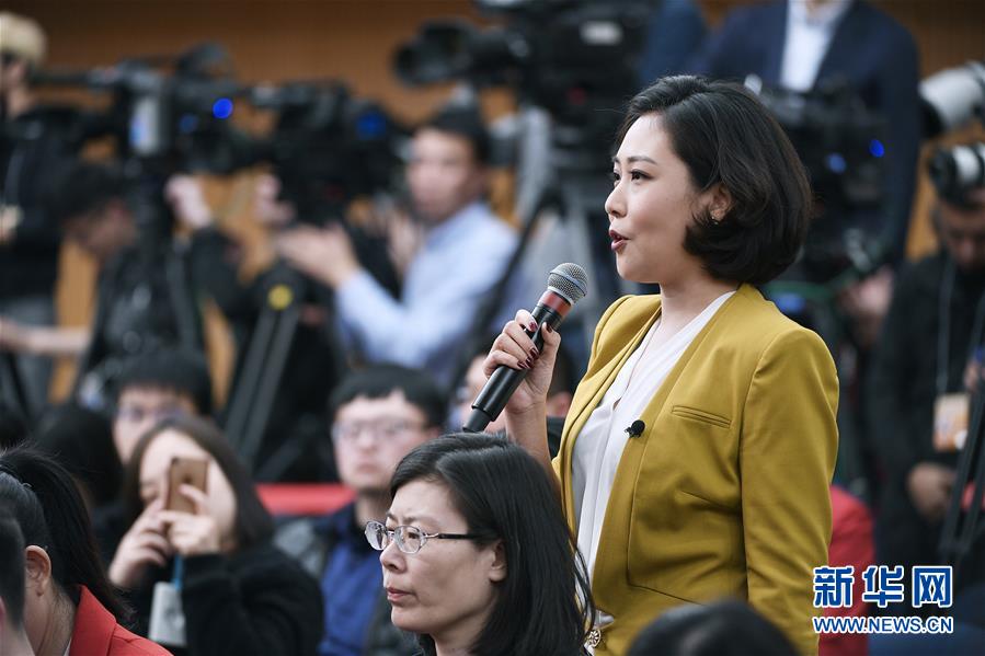 （兩會&middot;XHDW）（8）最高人民法院審判委員會副部級專職委員劉貴祥等就&ldquo;攻堅&lsquo;基本解決執(zhí)行難&rsquo;&rdquo;答記者問