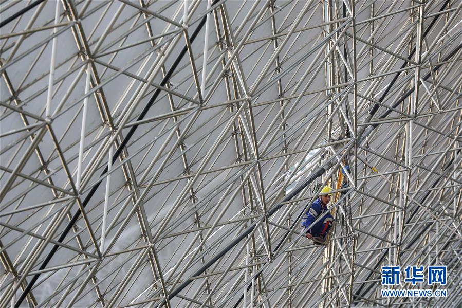 （新華全媒頭條&middot;圖文互動(dòng)）（14）星辰大海，才是它的征途&mdash;&mdash;&ldquo;中國(guó)天眼&rdquo;通過國(guó)家驗(yàn)收正式開放運(yùn)行