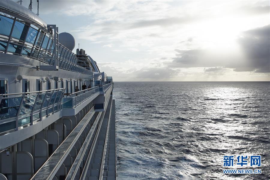 (國(guó)際·圖文互動(dòng))(4)發(fā)生新冠疫情的“至尊公主”號(hào)郵輪將停靠舊金山灣區(qū)