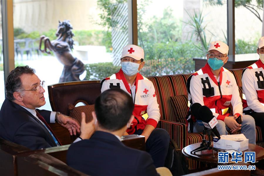 (國際疫情·圖文互動)(3)通訊:經驗豐富裝備精良 中國專家組在伊拉克助力抗疫