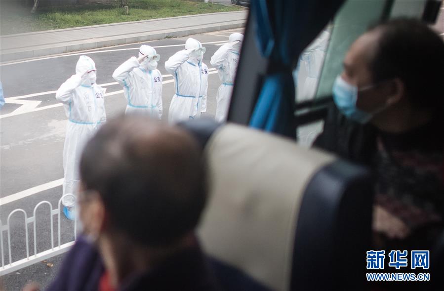 （新華全媒頭條&middot;圖文互動）（2）從磨難中奮起&mdash;&mdash;武漢戰&ldquo;疫&rdquo;凝聚中華民族磅礴力量