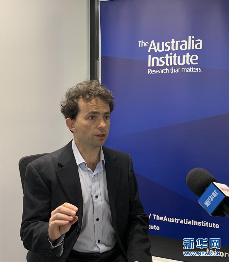 (國際疫情·圖文互動)專訪:污蔑中國不利于應對疫情 各國應合作提升“數字素養”——訪揭露新冠謠言的澳大利亞研究人員羅德·坎貝爾