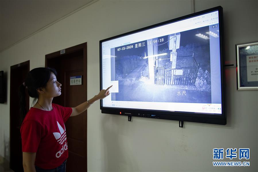 （防汛抗洪&middot;圖文互動(dòng)）（5）在大堤上成長(zhǎng)，為人民守護(hù)&mdash;&mdash;洪水中的青年&ldquo;生力軍&rdquo;