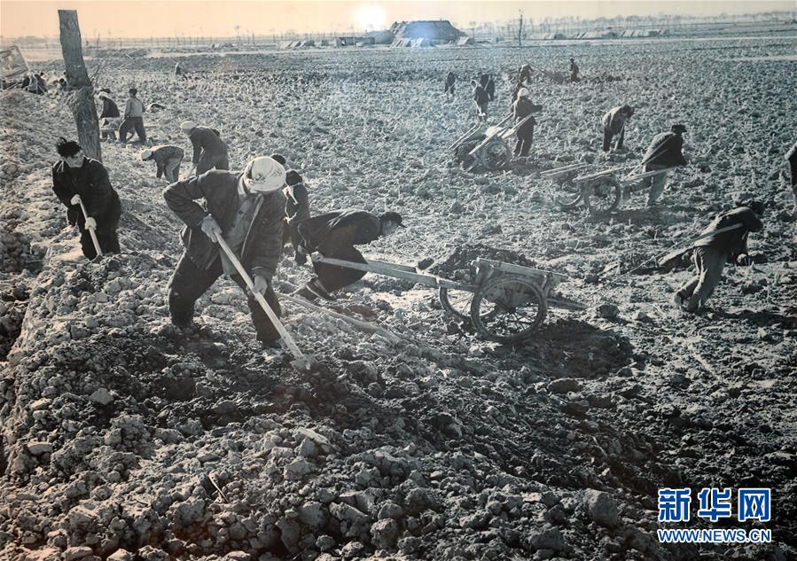 (新華全媒頭條·走向我們的小康生活·圖文互動(dòng))(4)我們村里的年輕人——賈家莊追求美好生活的“動(dòng)力源泉”