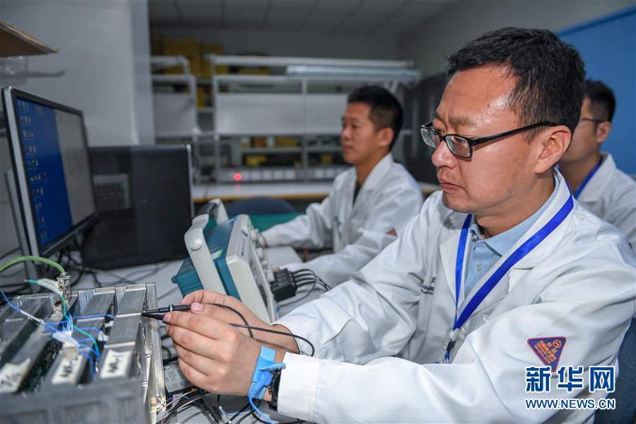 （在習近平新時代中國特色社會主義思想指引下——新時代新作為新篇章·習近平總書記關切事·圖文互動）（3）終不悔為國為民，攀高峰只爭朝夕——來自科學家們的動人故事