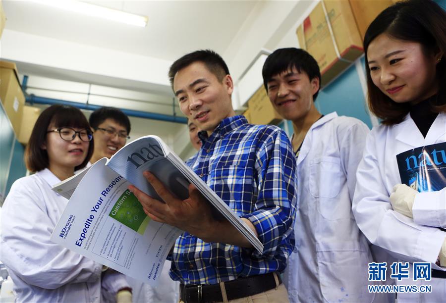 （在習近平新時代中國特色社會主義思想指引下——新時代新作為新篇章·習近平總書記關切事·圖文互動）（4）終不悔為國為民，攀高峰只爭朝夕——來自科學家們的動人故事