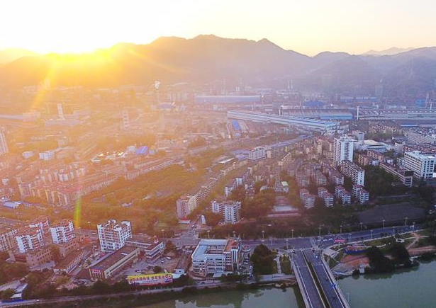 烈火淬煉中的轉型之變&mdash;&mdash;綠色發展之&ldquo;火&rdquo;的故事