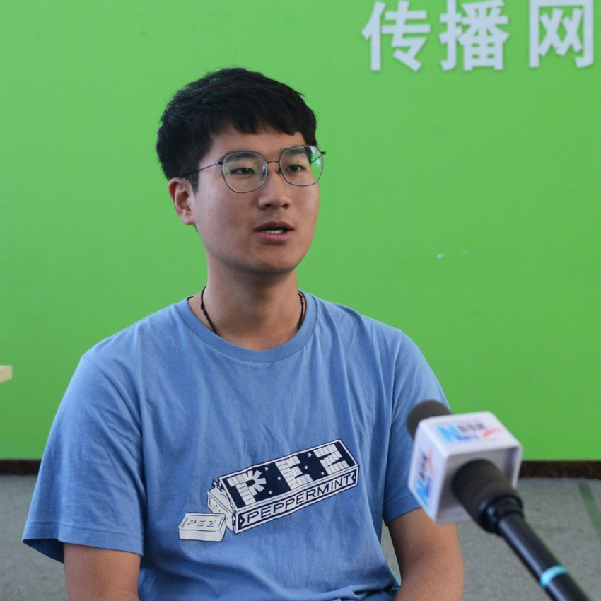 【青春的故事】網絡&ldquo;佐羅&rdquo;的青春進行時