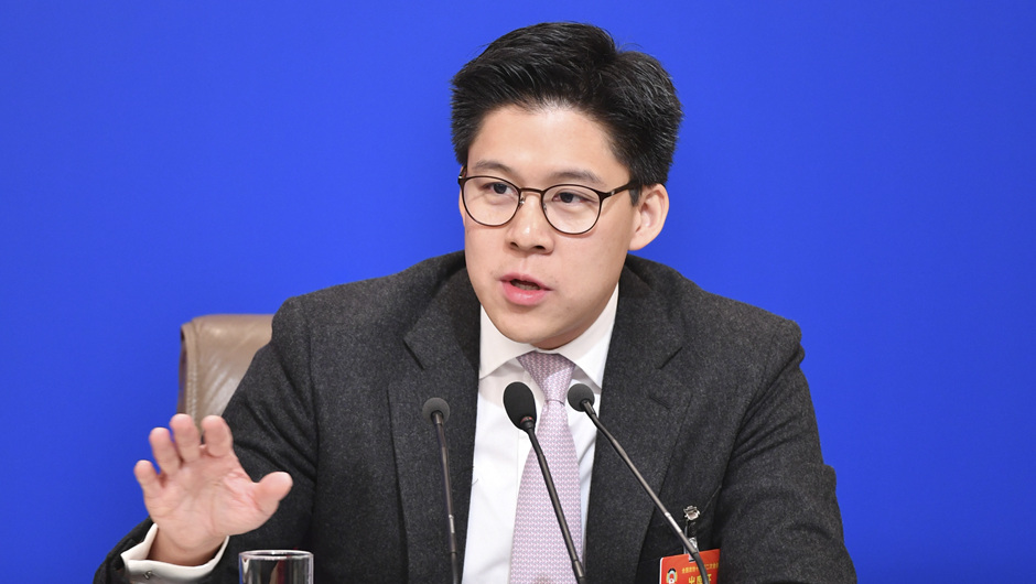 全國政協委員、中國香港體育協會暨奧林匹克委員會副會長、霍英東集團副總裁 霍啟剛