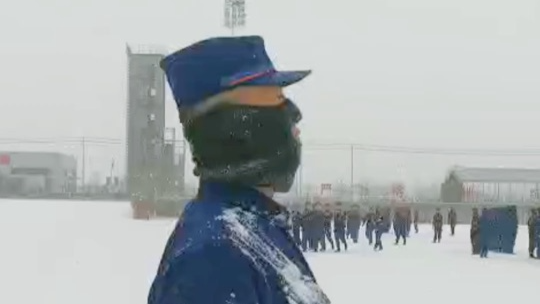 新訓消防員的隊列你們能打幾分？我不是一個人在戰斗！