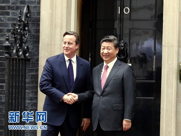 10月21日，國家主席習近平在倫敦唐寧街首相府同英國首相卡梅倫舉行會談。 新華社記者 鞠鵬 攝 