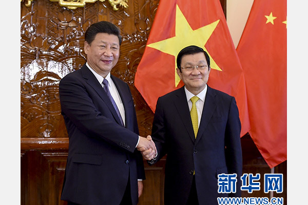 11月6日，中共中央總書記、國家主席習(xí)近平在河內(nèi)同越南國家主席張晉創(chuàng)舉行會談。 新華社記者李學(xué)仁攝