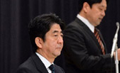 三問安倍：歷史豈可恣意輕?。? /></a>
<div   id=